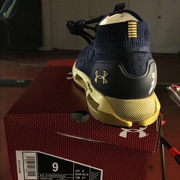 Under armor - Picture 3 of 8